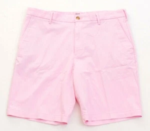 Izod Saltwater Pink Relaxed Classics Stretch Flat Front Shorts Men's NWT - Picture 1 of 2