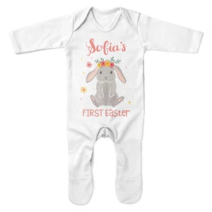 Erste Ostern Blumenhase Strampler Spruch Geschenk für Baby Sonntag - Bild 1 von 6