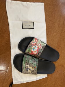 gucci pursuit flat flora canvas slide sandals