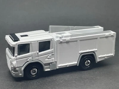 MATCHBOX SCANIA P360 CAMIÓN DE BOMBEROS - PERSONALIZADO Foto 1 de 4