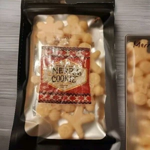 Bath And BODYWORKS Merry Cookie 8 Pk. In Gingerbread, SHAPES !!!! - Picture 1 of 3