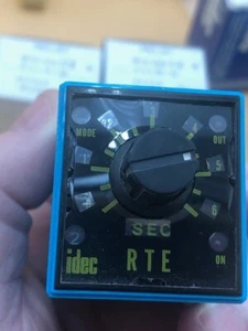 Idec RTE-P21-120VAC - Bild 1 von 3