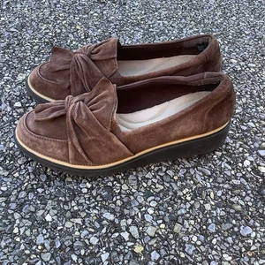 Clarks Womens Sharon Dasher Loafer Size 9.5 WIDE Brown Suede Shoes  - Picture 1 of 11