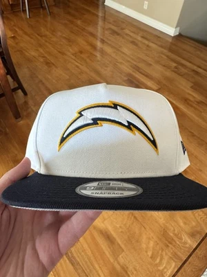 Men's New Era White/Navy Los Angeles  Chargers A-Frame 9FIFTY Snapback Hat - Image 1 of 2
