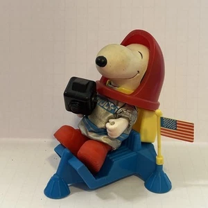 Vintage Snoopy The Astronaut Knickerbocker Figurine Toy 1978 Incomplete READ - Picture 1 of 19