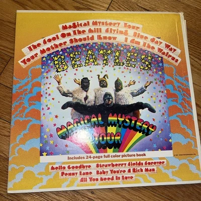 Beatles Magical Mystery Tour Vinyl w/apple GREAT BOOKLET + DISK Smal 2835 1967 - Image 1 of 4