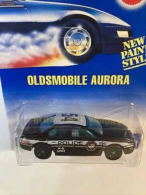 Hot Wheels Classic | 1987 Oldsmobile Police Car K-9 Unit Black White - Image 1 of 4