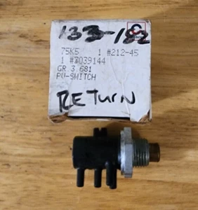 Delco 212-45 Ported Vacuum Switch 3039144 - Picture 1 of 1