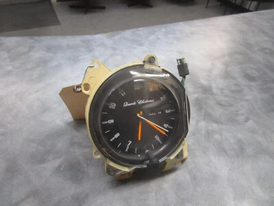 1977-1979 THUNDERBIRD COUGAR LTD 11 RANCHERO TABLERO RELOJ CUARTO NO FUNCIONA NÚCLEO   Foto 1 de 4