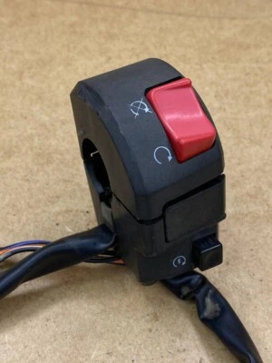 Interruptor de parada de arranque mando a distancia KTM 640 690 LC4 1190 RC8 990 SM 58411074100 Foto 1 de 4