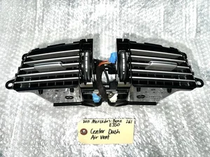 10-16 Mercedes W212 E350 E63 AMG Center Dash Dashboard Dual AC Air Vent OEM - Bild 1 von 15