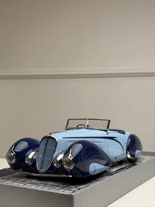 1937 Delahaye Type 135-M Cabriolet (Two-Tone Blue) [MINICHAMPS] 1/18 scale - Picture 1 of 4