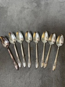 1847 Rodgers Bros First Love Silverware Set Of 8 Teaspoons Flatware Silverplate - Picture 1 of 6