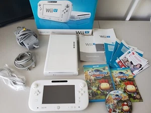 8GB White Nintendo Wii U Console System Bundle w/ Box + Scribblenauts Game - Picture 1 of 11