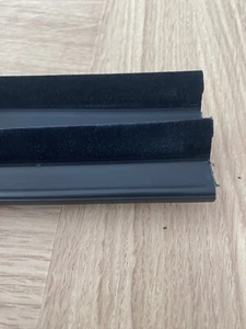 BRANDNEU OE SPEC CAPRI MK2/MK3 PAAR INNENTÜR-ZU-GLASTICHTUNGEN - Bild 1 von 6