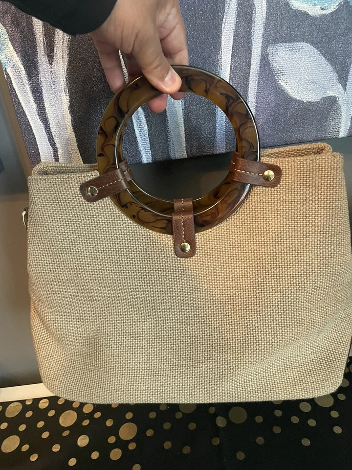 Reliquia Bolso de Mano Cartera Tostado con Asa Redonda Lucite Foto 1 de 4