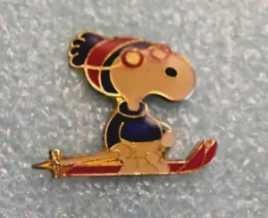 Vintage Snoopy Skiing Blue Ski Pin - Picture 1 of 3
