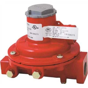 Compact First Stage 1/4 in. FNTP Inlet x 1/2 in. FNTP Outlet - 10 psi Outlet - Picture 1 of 1