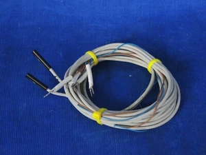 SMC D-F9B Auto Switch (Lot of 2), 72" cable - Picture 1 of 3