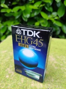 TDK EC-45 E-HG45 Hi-Fi Extra High Grade VHS Videocamera Cassette Tape --NEU-- - Bild 1 von 2