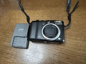 Canon PowerShot G7 Digital Camera 10MP 6x Zoom w Charger Strap Tested - Picture 1 of 8