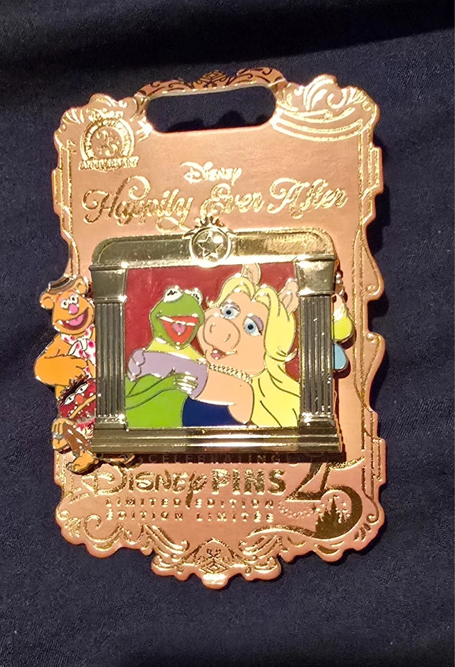 迪士尼布偶 Happily Ever After Slider Pin LE 2400 — 第 1/1 张图片