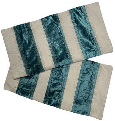 2 Fundas de Almohada Pier I Importación Algodón y Terciopelo Verde Azulado 12X22 Hilo Metálico Lumbar Foto 1 de 4