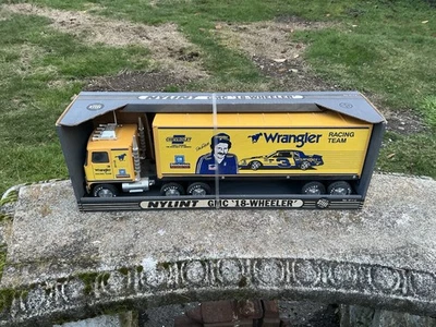 De colección Nylint Wrangler #3 Dale Earnhardt Racing Team 18 ruedas acero en caja 1:8 Foto 1 de 4