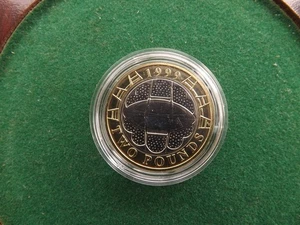 BUNC Rare 1999 Rugby world cup £2 two pound coin mint uncirculated condition - Picture 1 of 7