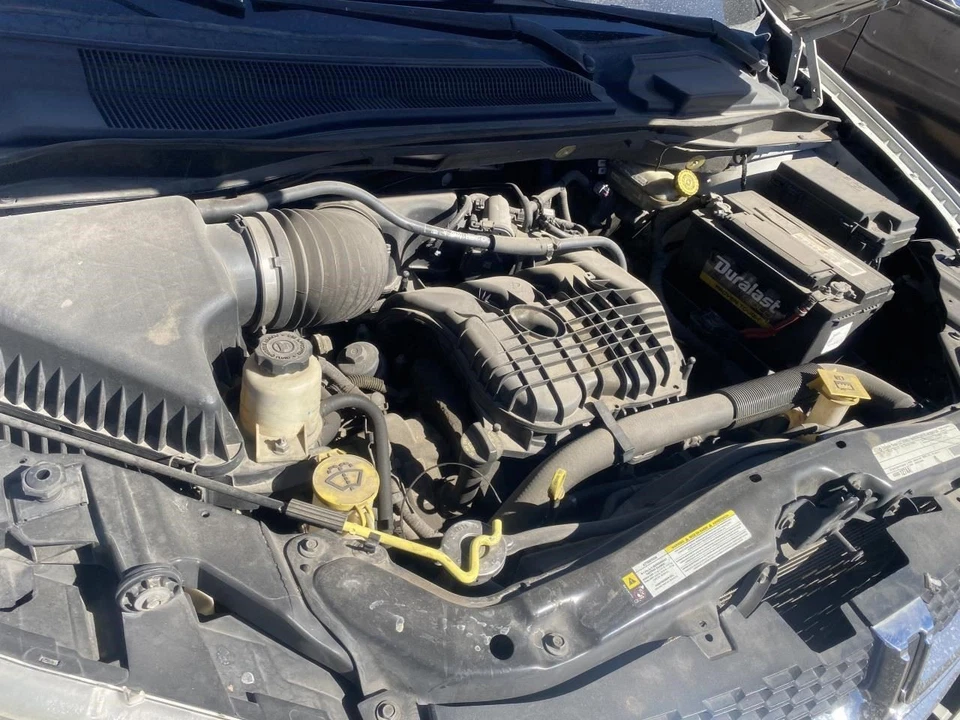 Módulo de control electrónico ECM del motor 3,6 L compatible con 13 caravanas 26817479 Foto 1 de 4