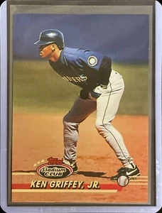 Ken Griffey Jr - 1993 Topps Stadium Club #707 - Bild 1 von 1