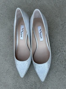 Nina New York Wedding Bridal Silver Pumps Heels SZ 8 - Picture 1 of 17