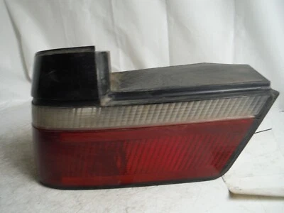 Conjunto de lámpara de luz trasera izquierda para conductor Ford Escort 1989 fabricante de equipos originales 1988-1990 Foto 1 de 4