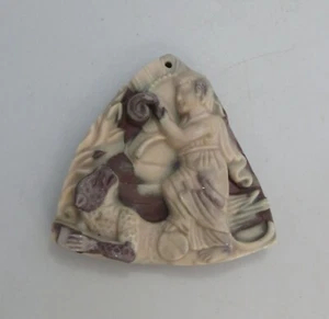 Colgante/talismán cinta jaspe tallada a mano - Figura clásica/niño con leopardo - Imagen 1 de 7