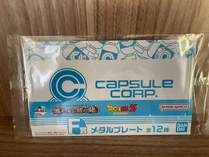 Bandai Dragonball Z Ichiban Kuji EX Capsule Corporation Targhetta in Metallo F - Picture 1 of 3
