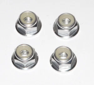 Rc Silver Aluminium Wheel Nuts For Axial Wraith Scx10 Yeti Smt10 Bomber - Picture 1 of 8