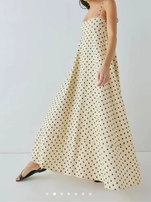 VRG GRL Behati Vestido Maxi Lino Camisol en Color Neutro/Negro Cuadrado Talla 10 Foto 1 de 4