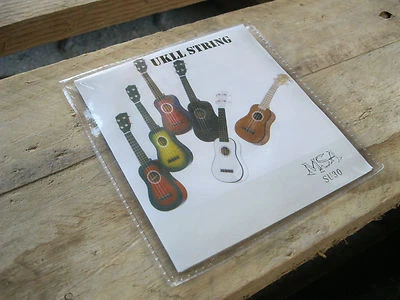 ►1 KIT CORDE UKULELE - CORDE PER UKULELE - RINFORZI 022-028-032-022 - MSA 30 ◄ - Immagine 1 di 4
