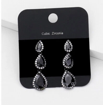 Pendientes Negros Pequeños Largos Negro Circonita cúbica Cristal Desfile Estrás Perforados Foto 1 de 3