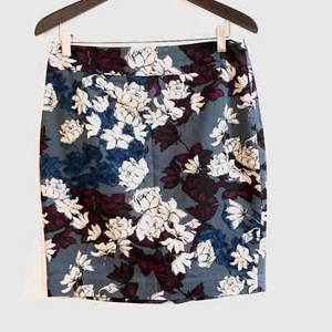 Minifalda lápiz loft 100 % algodón gris y ciruela otoño estampado floral estampado floral 4 - Imagen 1 de 6
