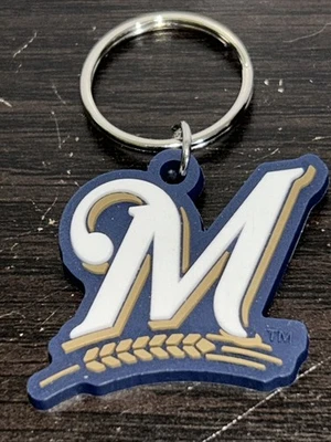 Milwaukee Brewers Keychain Official Team Logo MLB Baseball 2019 Rubber Key Ring - Image 1 of 2