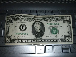 1981 20 Dollar Star Note - Picture 1 of 7