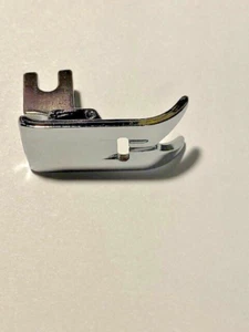 Bernette 8mm Hinged Zig Zag Presser Foot For Low Shank Sewing Machines - Picture 1 of 7