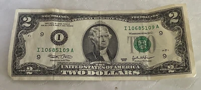 2003 "$2" DOLLAR BILL LOW "I" SERIEL NO - CRISP AND CLEAN - Image 1 of 4