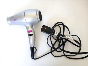 Secador de pelo eléctrico Ion 1875 vatios tres velocidades modelo 1012850 - Imagen 1 de 5