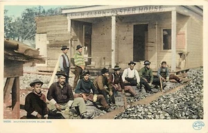 Phostint Postcard 9656. Shucking Oysters, Biloxi MS, John H. Clark Oyster House - Picture 1 of 2