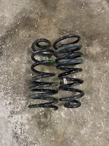 2014-2023 DODGE RAM 2500 LEFT & RIGHT REAR COIL SPRING SET - Picture 1 of 4