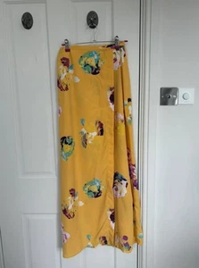 ASOS Wrap Skirt Yellow And Flowers Size 8 Great Condition - Picture 1 of 9