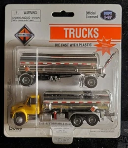 Nuevo tanque doble Boley 1:87 International con remolque plateado.  Nuestro u589 - Imagen 1 de 5