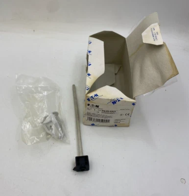 Eaton Moeller Series PKZ0-XAH Enchufable Mango Giratorio Eje de Extensión Cortable Foto 1 de 4